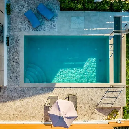 Elianthos Luxury Villas Tsoukaládhes Buitenkant foto