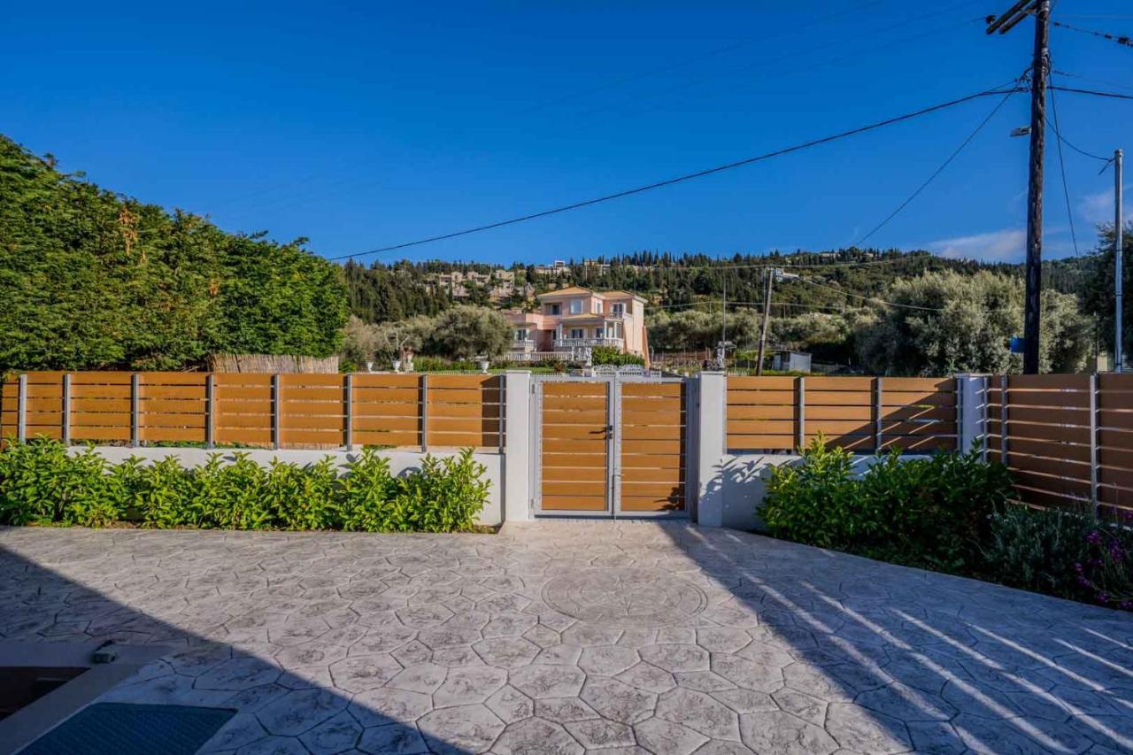 Elianthos Luxury Vilă Tsoukaládhes