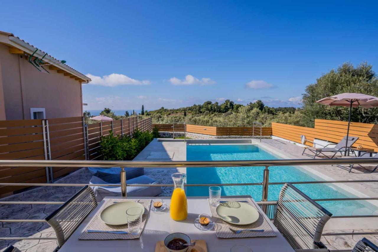 Elianthos Luxury Vilă Tsoukaládhes